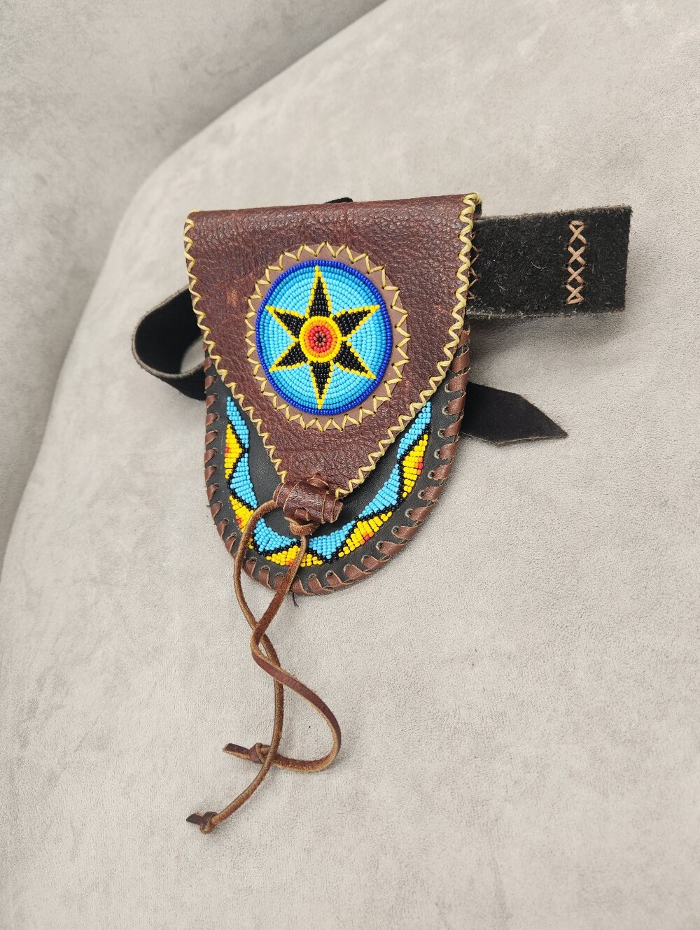Handcrafted Belt Pouch Brown Leather Beaded Embroider Folk Southwestern Ethnical